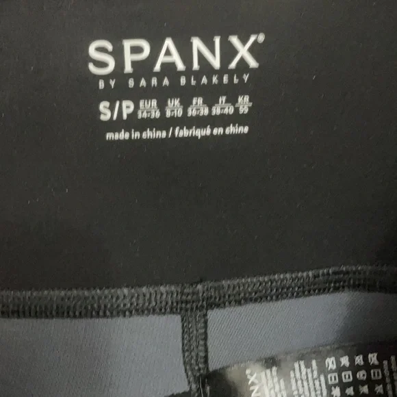 Spanx Every Where tech tape leggings - Picture 6 of 7